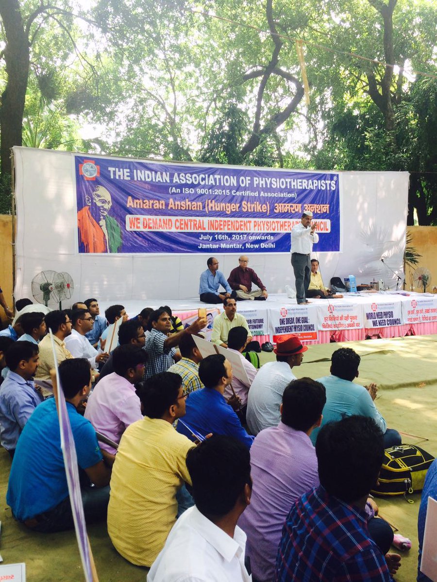 DrAmit_physio's tweet photo. #Fasting4PhysioCouncil. We want independent Council for Physiotherapy. @narendramodi @JPNadda @republic @aajtak @ndtv @ZeeNews https://t.co/CskSvLoLcA