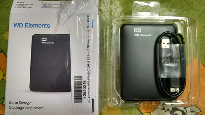 godcreatedus's tweet photo. On 8.72017, I had ordered one WD 2TB External HDD vide Order ID: OD109635882637815000 and one wrong product delivered by #Flipkart https://t.co/ljeHOEH18G