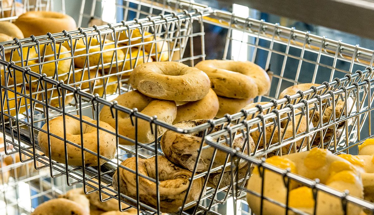 Struggling from the #SundayScaries? Make those work worries disappear with some delicious food from #Bagel Port.