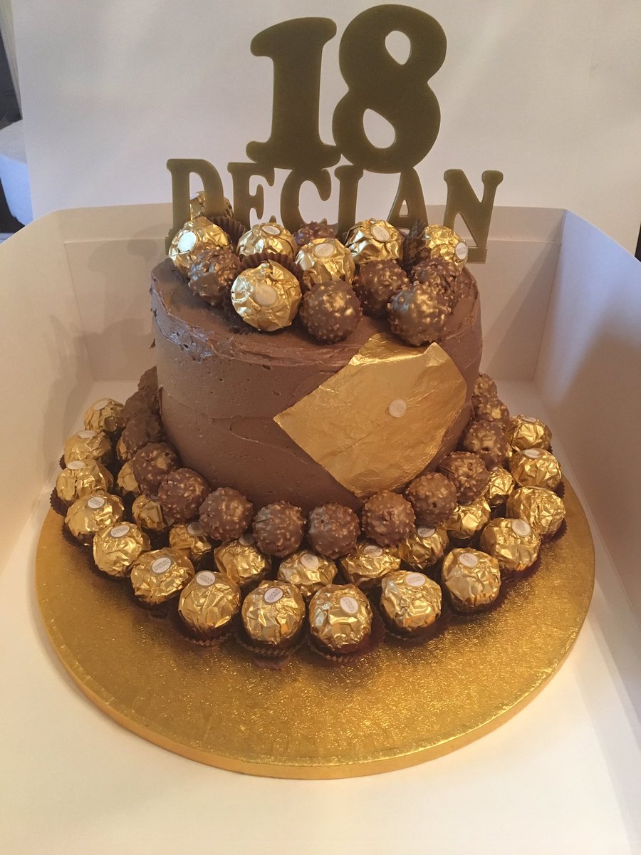 72 Forrerro on this cake ! 😲 #party #declan #today #Happy Birthday