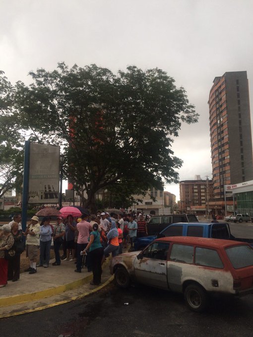 View image on Twitter