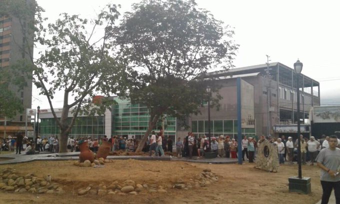 View image on Twitter View image on Twitter