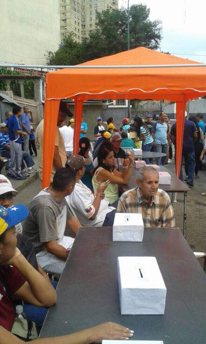 Ver imagen en Twitter