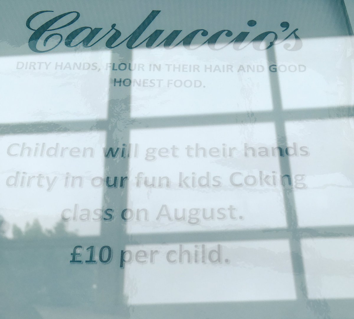 _DoubleChecker's tweet image. Oh @Carluccios, why is your MK branch offering #coking sessions; Is that something to do with coal? #typo #soundsfunthough #onAugust