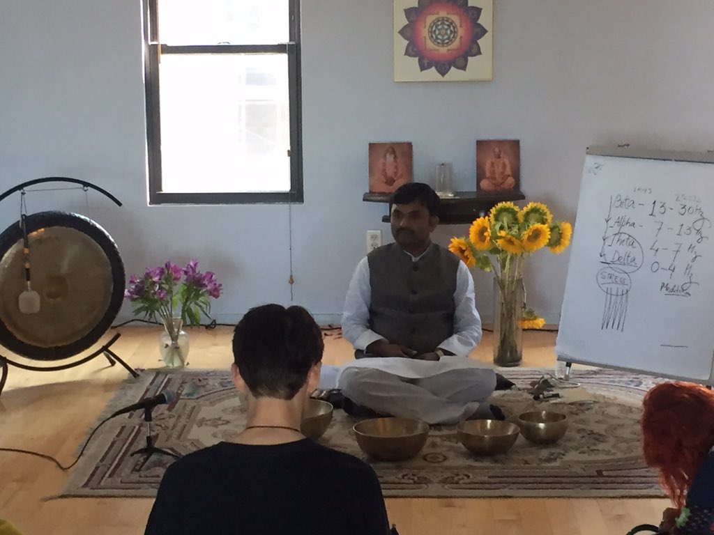 PrivilegeHealth's tweet photo. Sound Healing Certification π₯ ππππΌππ»#bowls #gongs #drums #energyfrequencies #vibration #psychoacoustics #binarulbeat #brainwaveentertainment https://t.co/OPvvF3apPG