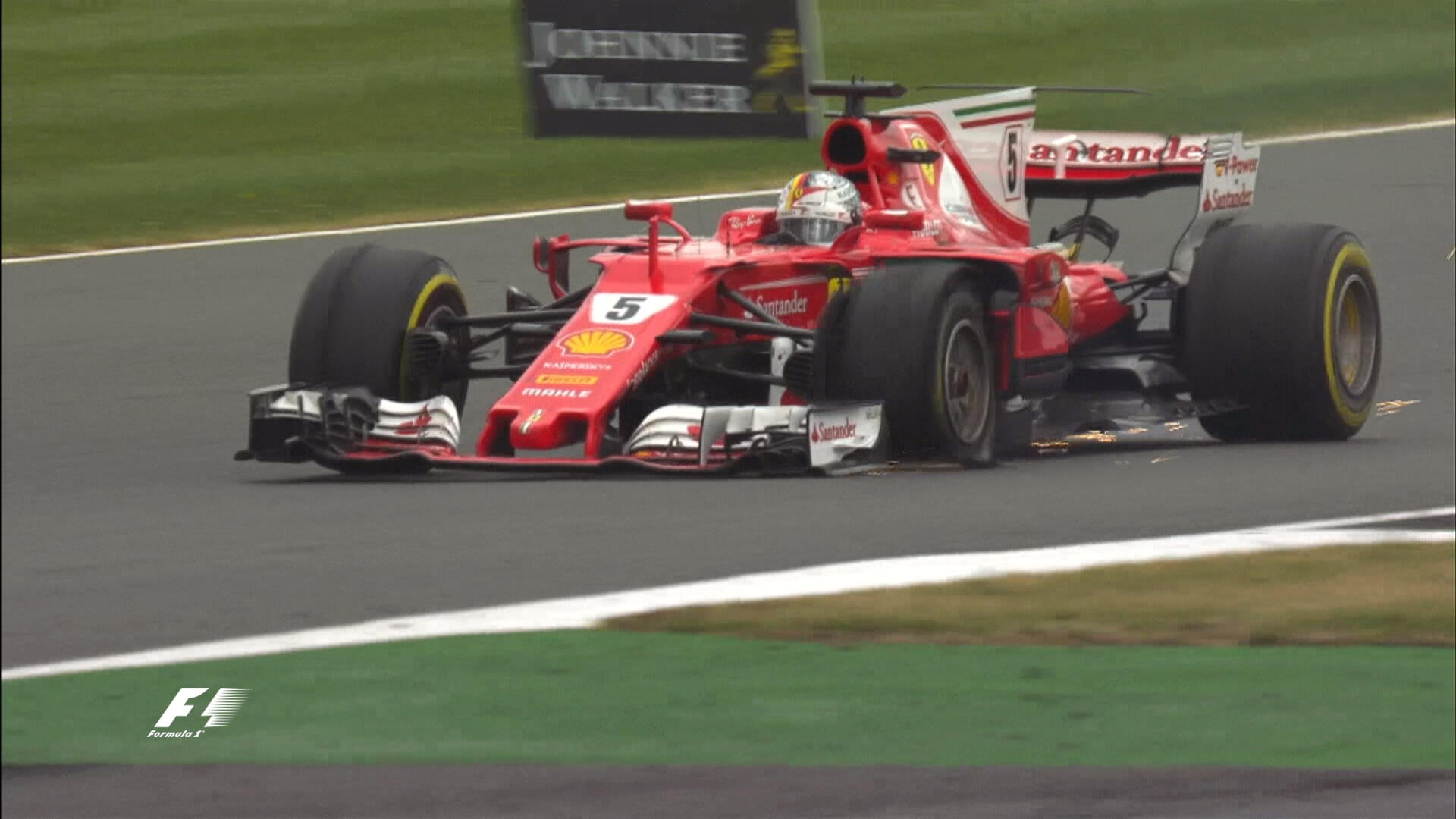 Vettel perdía el podio tras su pinhazo en la última vuelta