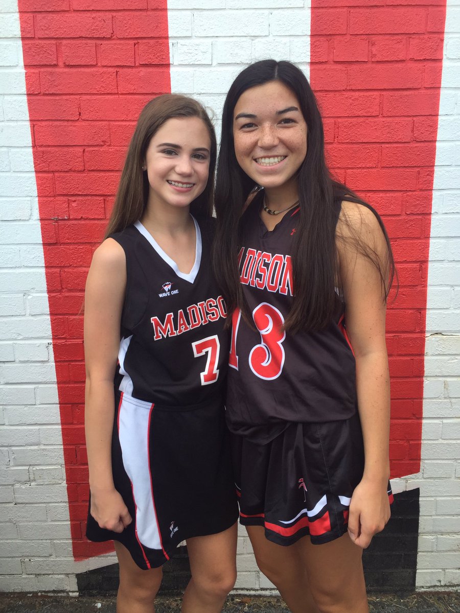 laurel_yano's tweet photo. Happiest of (early) birthdays Margz!!!! Thanks for always being there for me!! Love you so much💘💘💘💘 @margaretcd16 https://t.co/3JWHysX0Tc