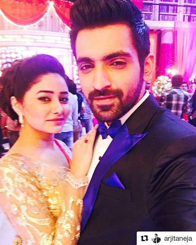 _bkumkum's tweet photo. Happy Birthdayyyyy Leenaa! 🎊🎉🕺😘 @leena_real #SindhiLadki #PjQueen https://t.co/QhyVUtHHUH
Happy bday sweetheart 😘 https://t.co/hxNhADy17p https://t.co/1HJg2BqUXf