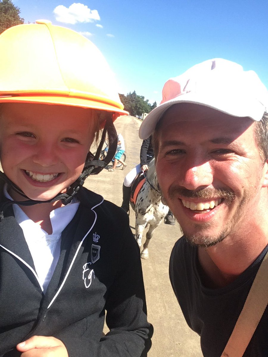 DavyWesolowski's tweet photo. Trop fière de ma fille, Championne de France d'Equidî en équipe ! #equifun #lamotte https://t.co/pslUTeCTWm