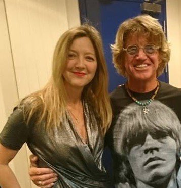 Kensington_Gore's tweet photo. Dear Viewer plz follow @T_JCrocker the better half & agent of fab #britactor & #icon #RobinAskwith lovely couple Plz RT https://t.co/R7ko2YlwEz