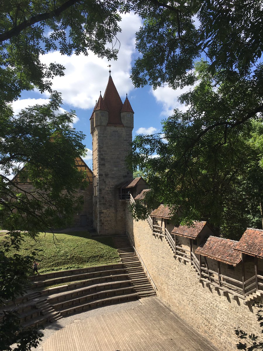 grietvanloy's tweet photo. Grietings from Rothenburg ob den Tauber. #Bavaria #Germany #holiday https://t.co/jGx5k3494A
