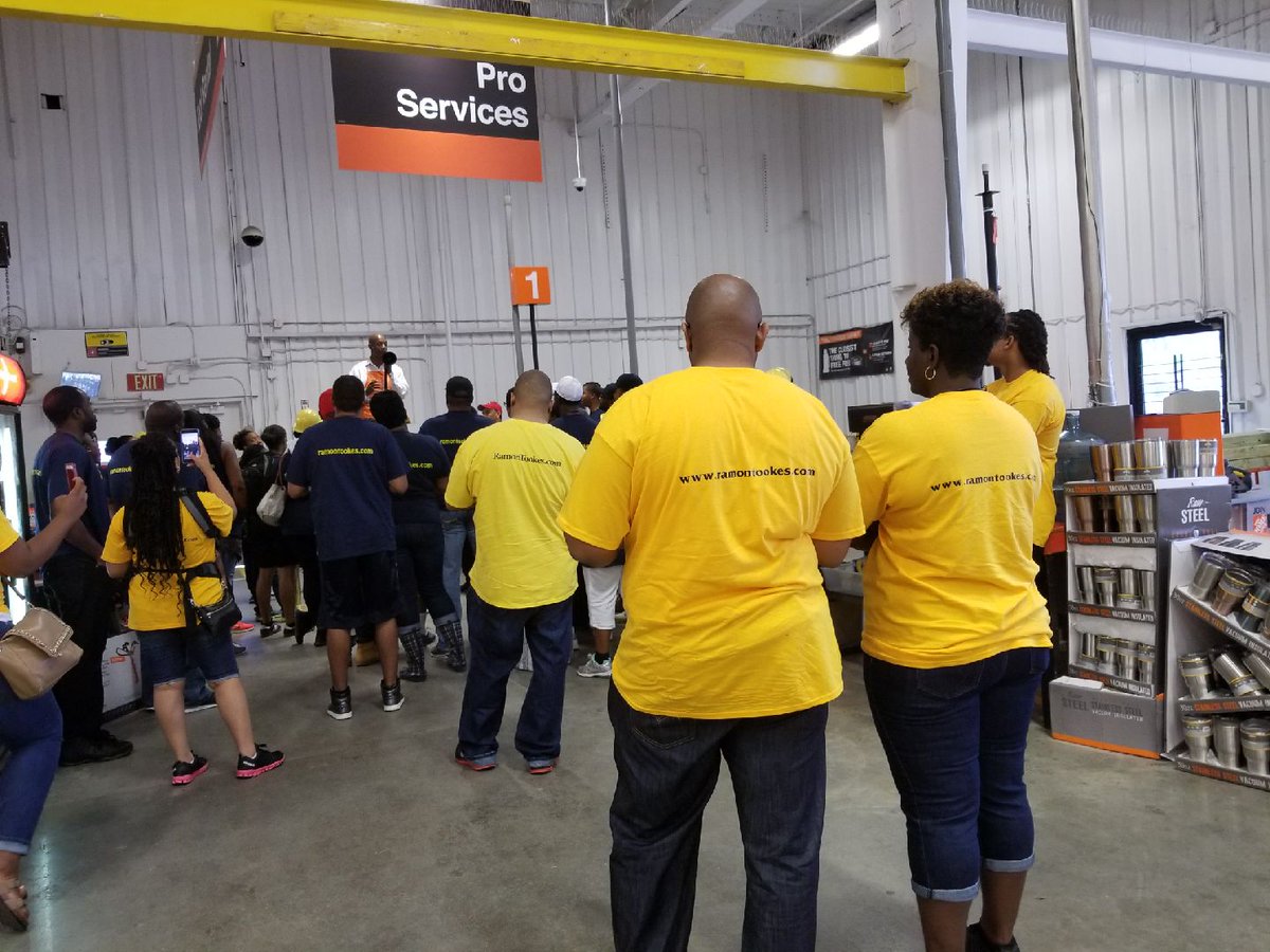 cnu311's tweet image. Store 0123,  Hutch Driving Pro Business through local investors. AWESOME JOB!! Keep up the GREAT work!