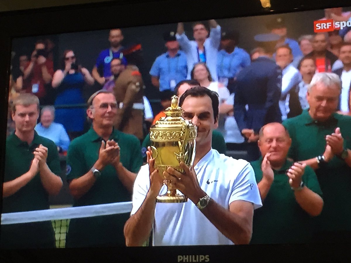 swiss_tennis's tweet photo. No words needed! #amazingRF #8 #19 #WimbledonFinal #SupportTheSwiss https://t.co/CAQNjpWfi9