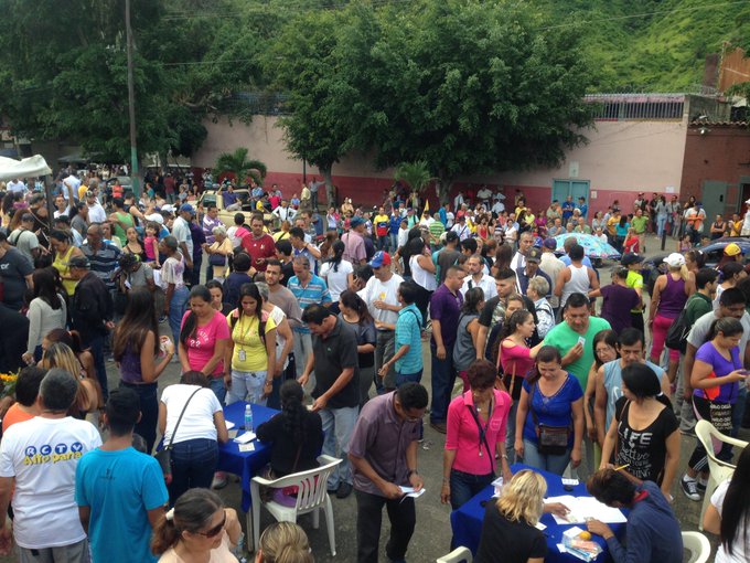 View image on Twitter