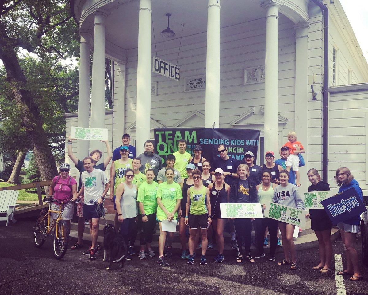 TeamOneStepCamp's tweet image. This morning #TeamOneStep runners ran a few miles in beautiful Lake Geneva ending at #CampOneStep to have a chance to visit Summer Camp!