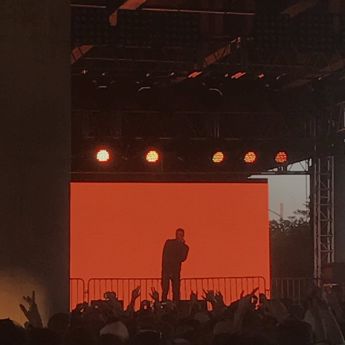 TrueFactFunk's tweet photo. @vincestaples at #forecastle2017 the stage setup was amazing https://t.co/f5aReZcx4U