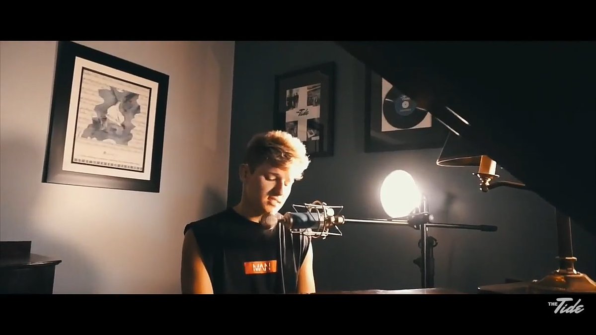 TeamTheTideSP's tweet photo. Nuevo cover de Drew en el canal de The Tide

No promises • Cheat Codes &amp; Demi Lovato

my #TeenChoice for #ChoiceNextBigThing is @TheTide https://t.co/TELpEe8RVR