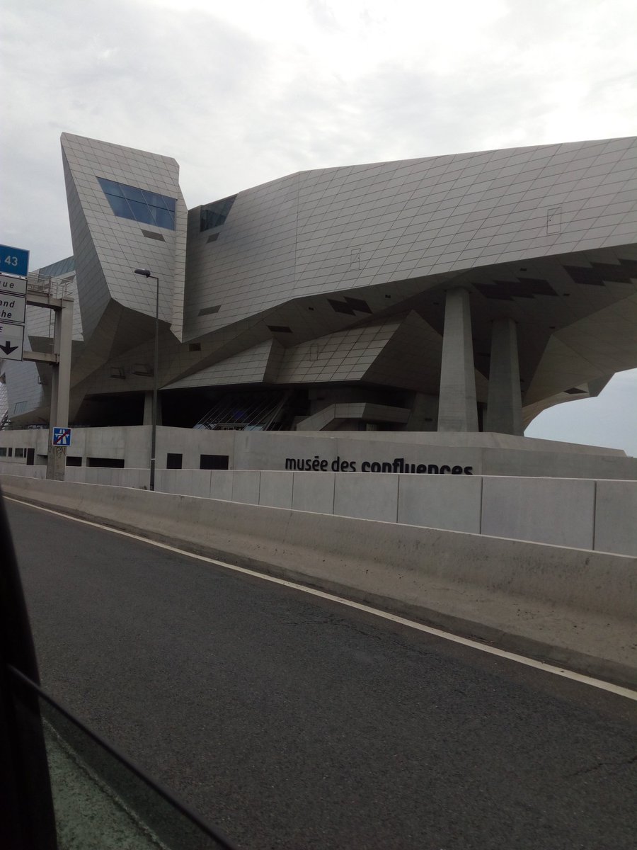 Mathiceee's tweet image. Musée des Confluences 
Lyon France