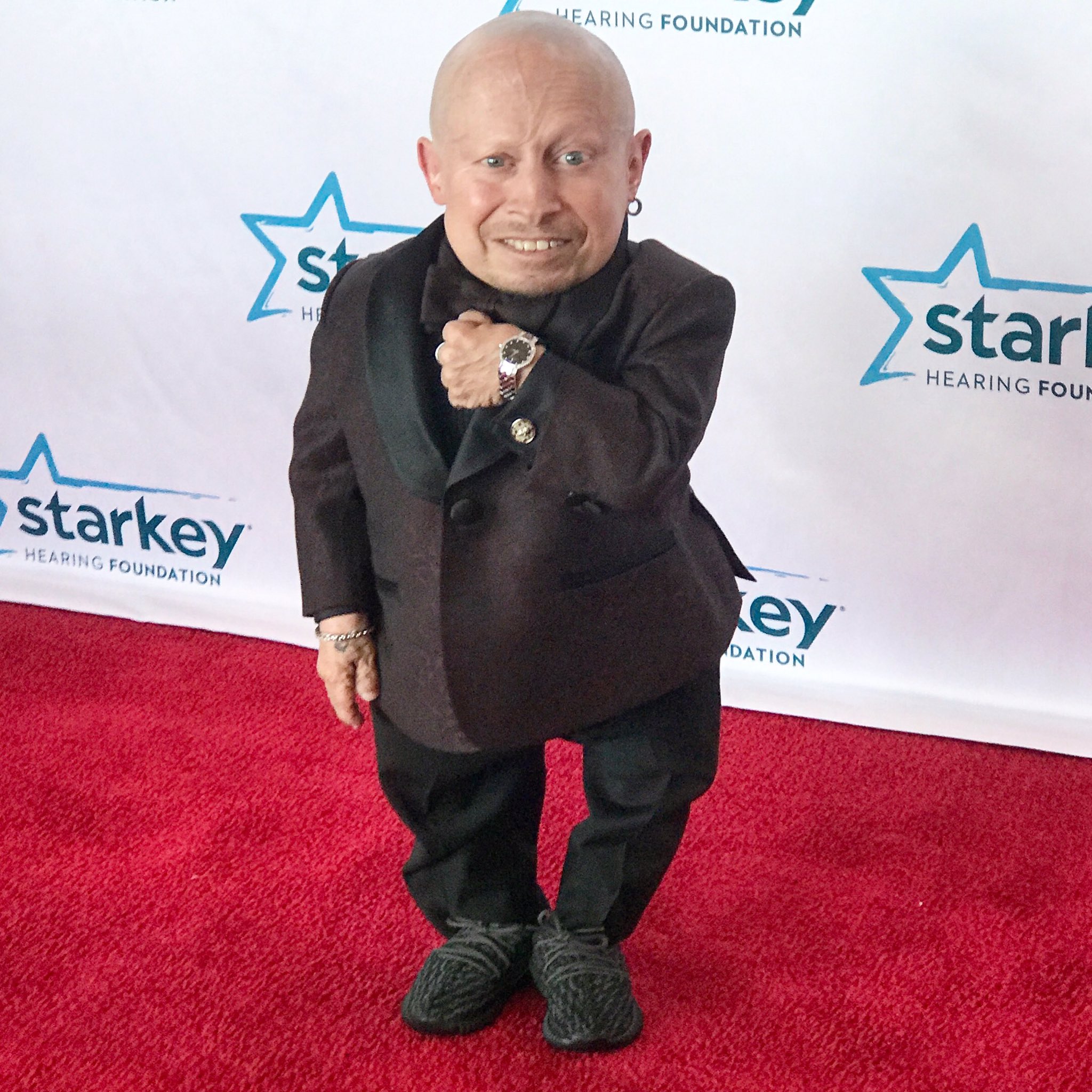Verne Troyer on Twitter.