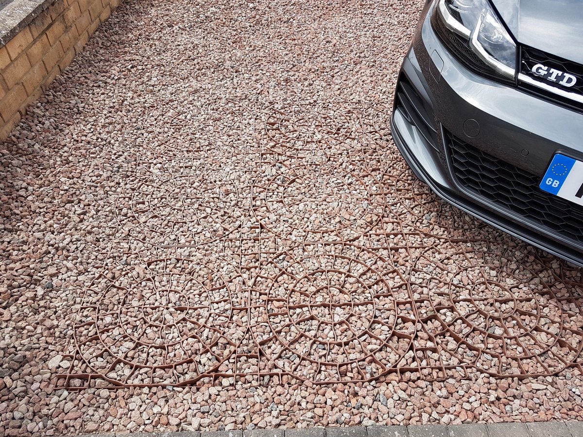 elite_gss's tweet photo. Looking to create a driveway with permeable porous pavers, then look no further than our extensive range of grids #groundstabilisation https://t.co/In71W9KyC6