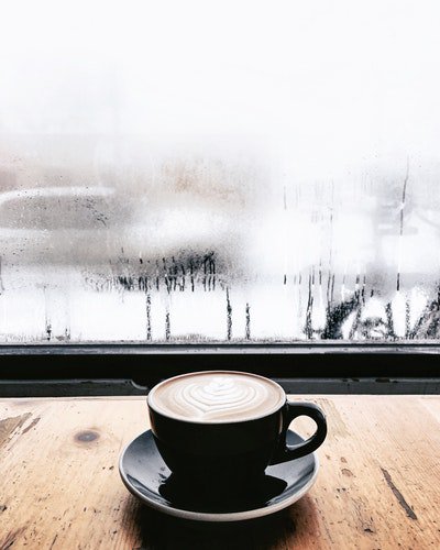 ChezMyloush's tweet photo. Photo By Catherine Shyu | Unsplash https://t.co/iUp59w9iUe
