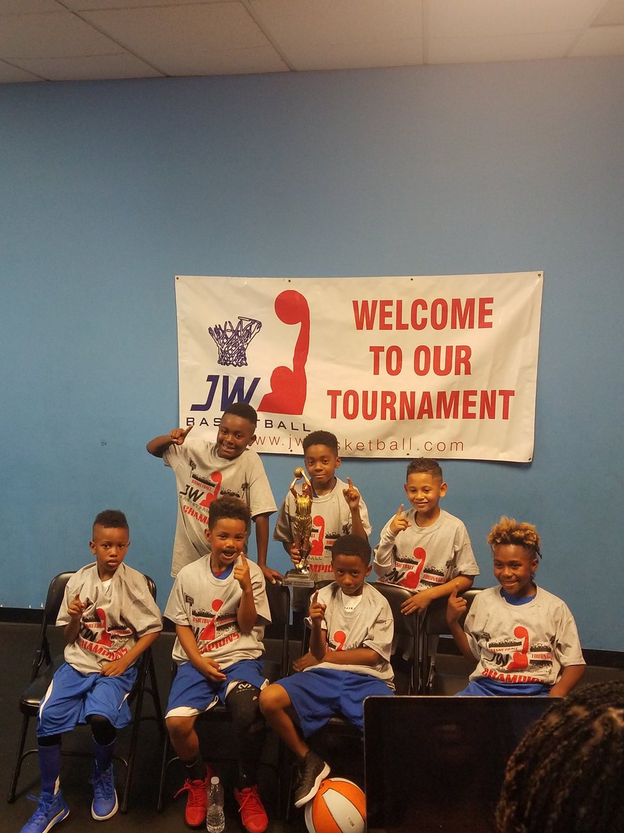 Real_Captain's tweet photo. Another #Championship #8u #HoopIsLifeElite https://t.co/M5fZTC3u28