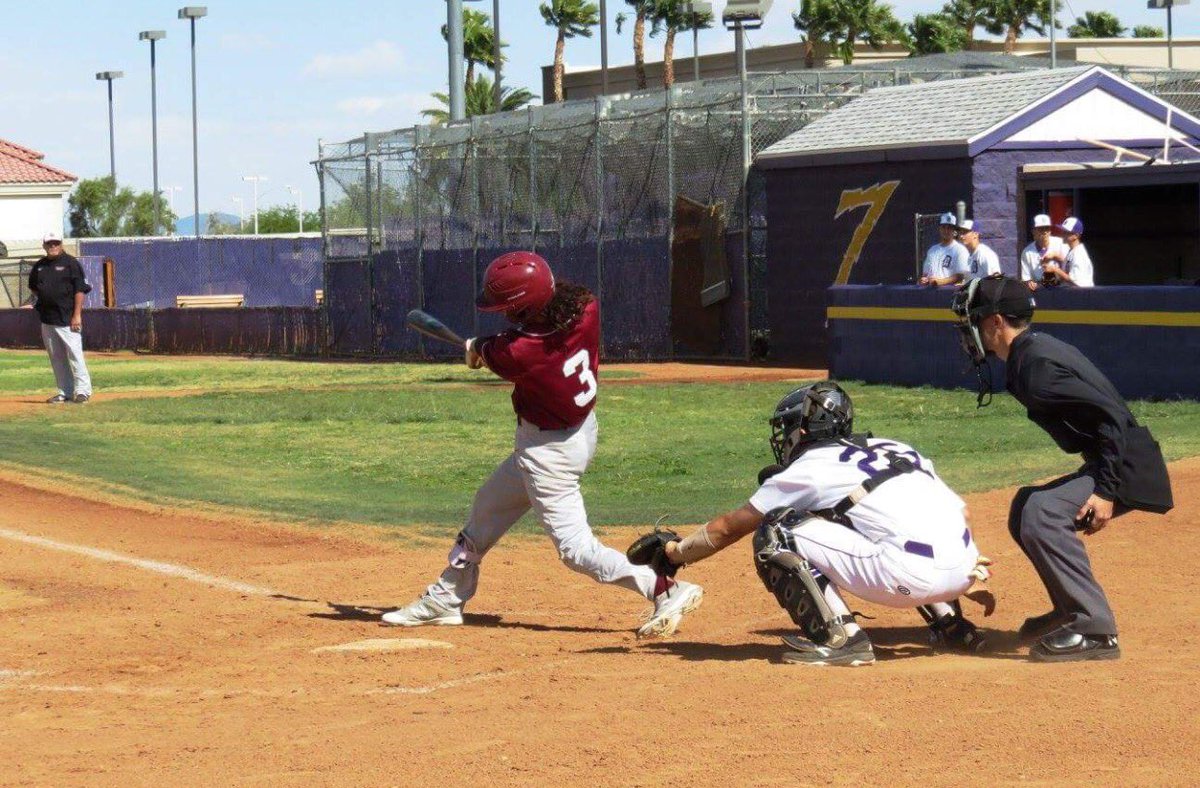 KFuentes702's tweet photo. Wish I can add another year #outfieldtrio #misstheflow https://t.co/dzJUwsU1WP