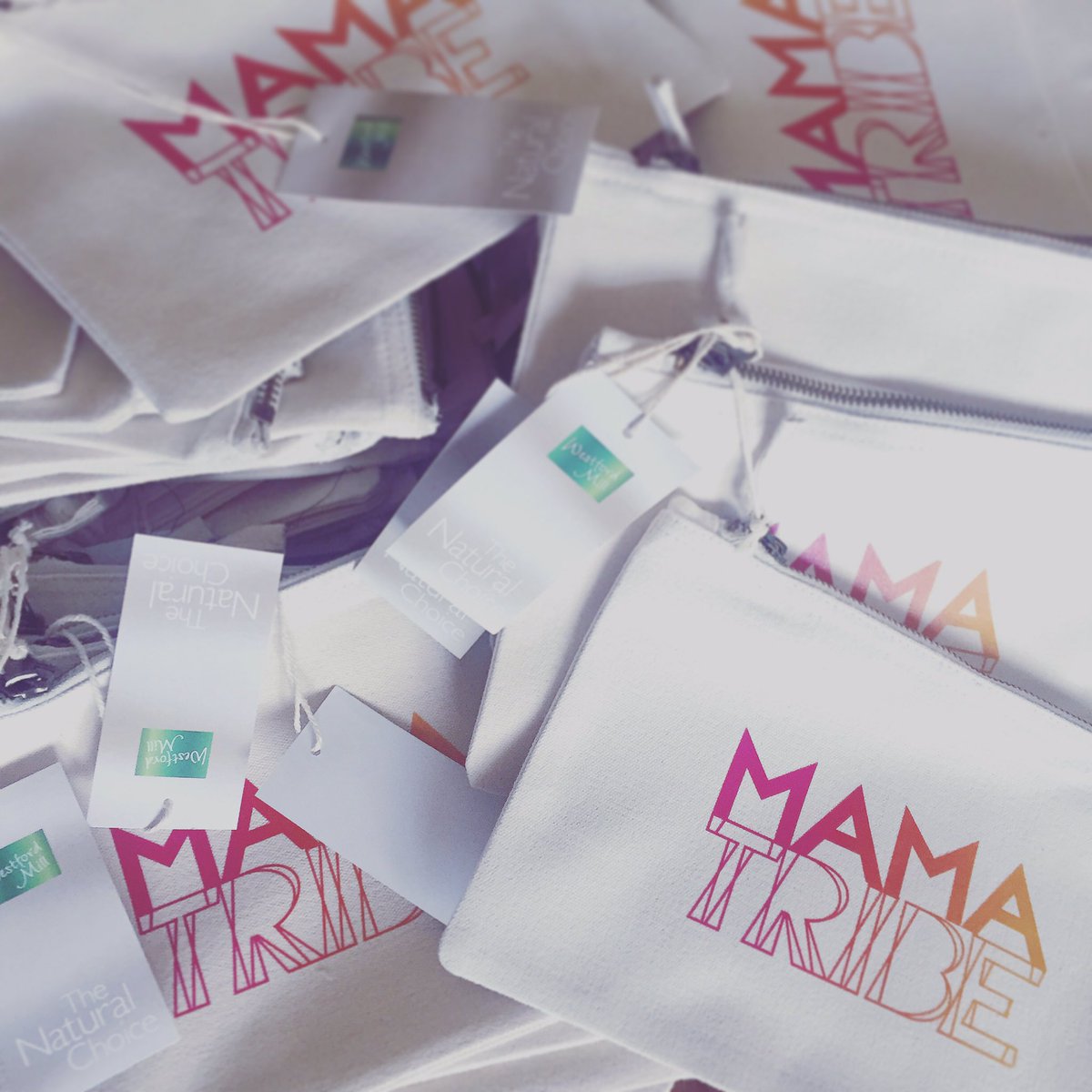 Mama tribe! These cute accessory bags were printed up ready for their #london launch