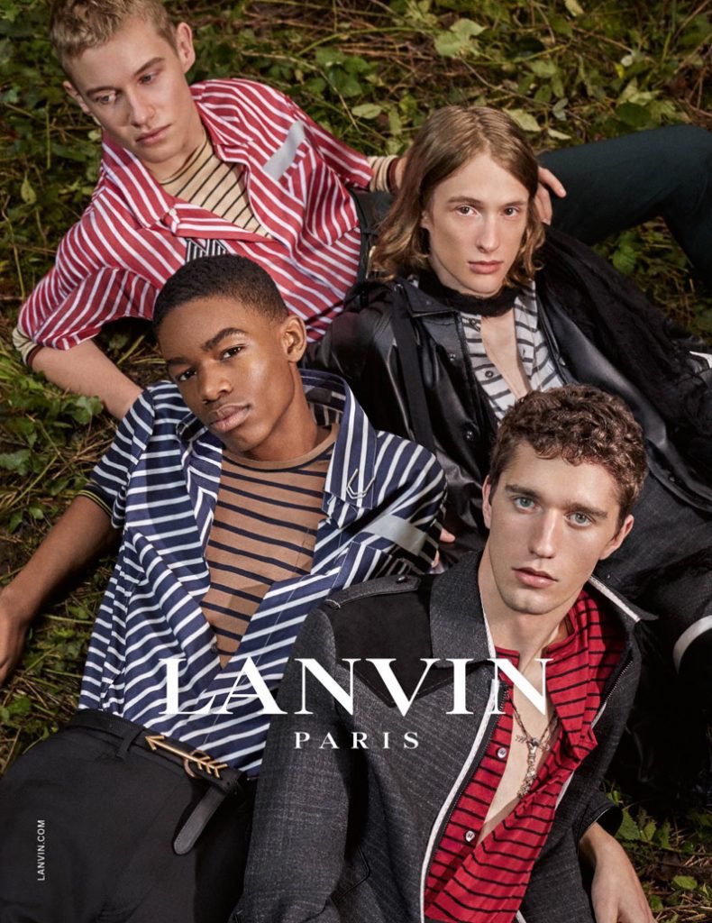 VVERSIVA's tweet photo. #Moda
Para Olivier Lapidus, las directivas detrás de la marca @LANVINofficial buscan hacer de este el nuevo “Michael Kors francés”. https://t.co/EmgKglYyMN
