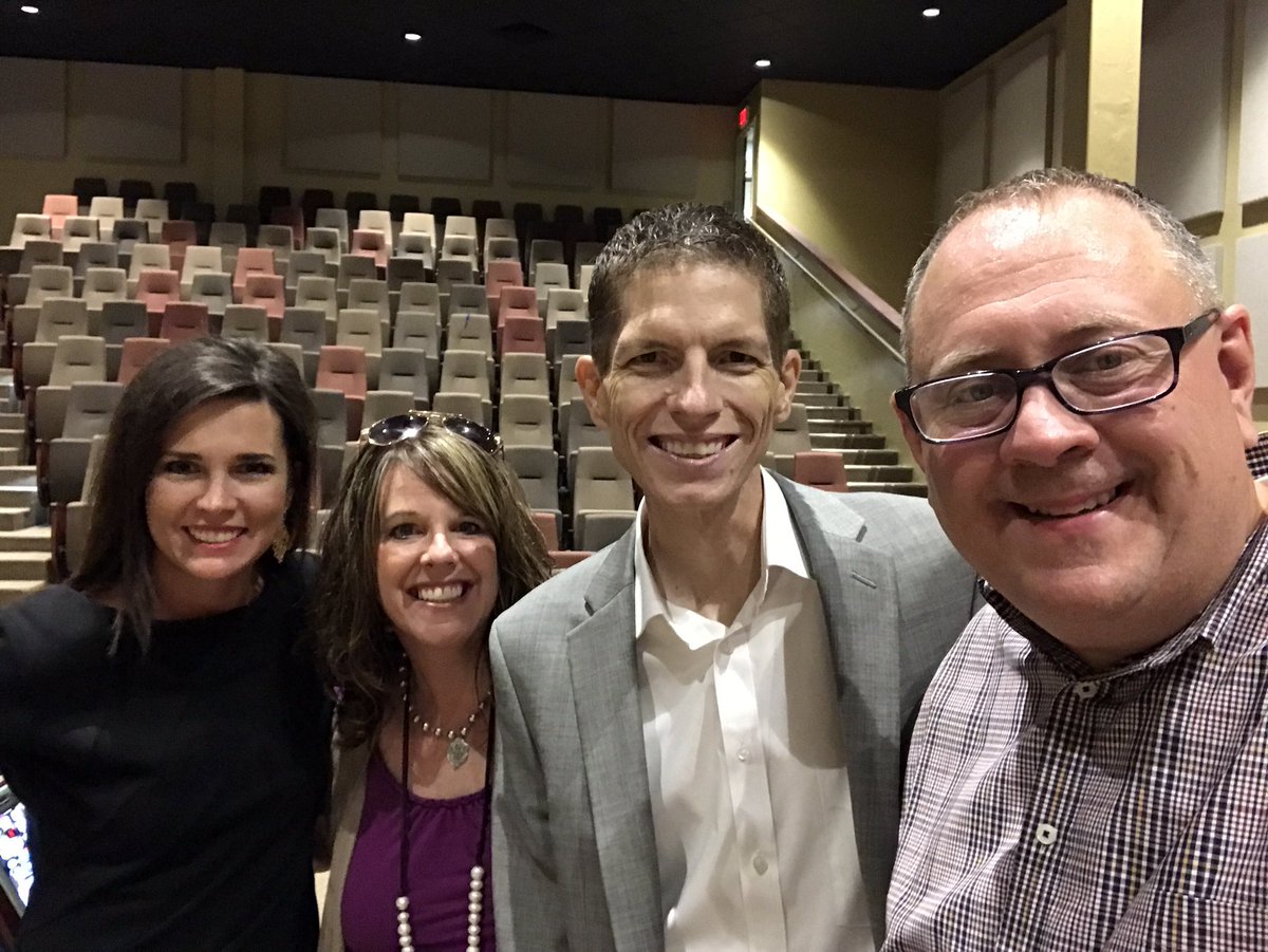 BradleyGraves's tweet photo. Great time with friends Shane and Misty Hall at @FirstSouthern Dell City today. https://t.co/5eFpQ1jKDE