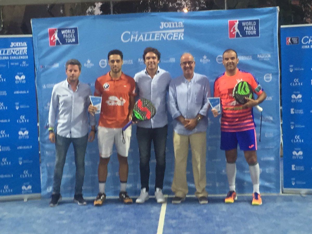 #Campeones ¡<a href="/willylahoz/">Willy Lahoz</a>-<a href="/PabloLijo/">Pablo Lijó</a> campeones del JOMA Cabrera de Mar Challenger al vencer a <a href="/diestropadel/">Jose García Diestro</a>-<a href="/MartinSanPi/">Martín Piñeiro</a> (6-0,7-5)