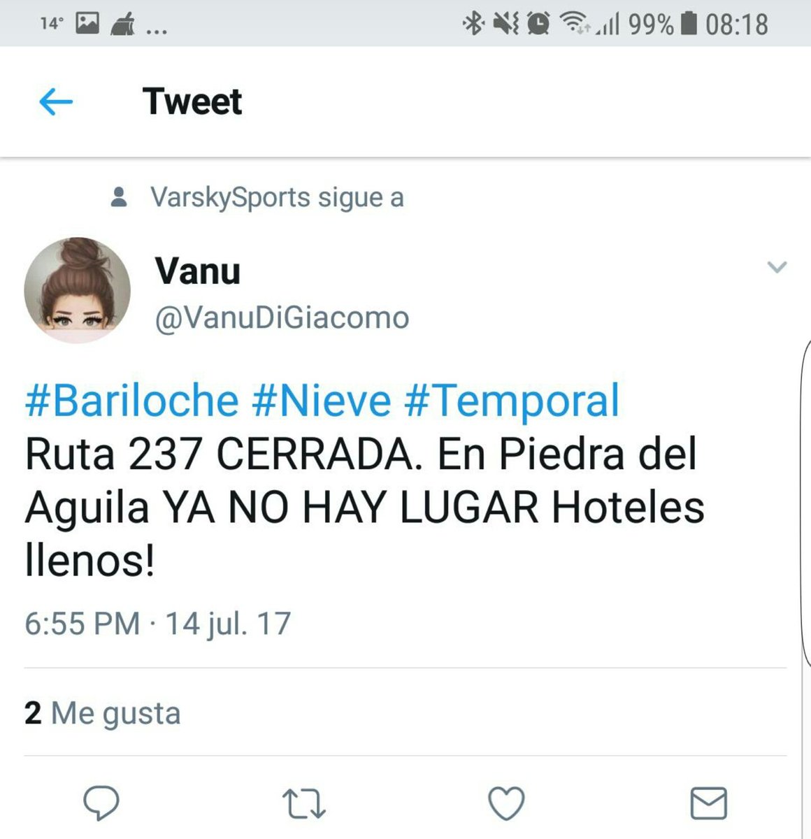 augusto_jones's tweet photo. La fiesta esta en el micro....... .. .... sisi claro. 30 horas de fiesta encerrado en esos colectivos sin baño ni comida.. buenisimo.. https://t.co/v8v57X3Kxt
