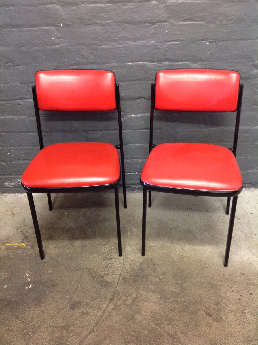 WelshRarebits2's tweet photo. Loads of chairs online at https://t.co/J7xXPYo0ek #studychair #bedroomchair #diningchair #officechair #kitchenchair #deskchair #armchair https://t.co/rwUny8aAap