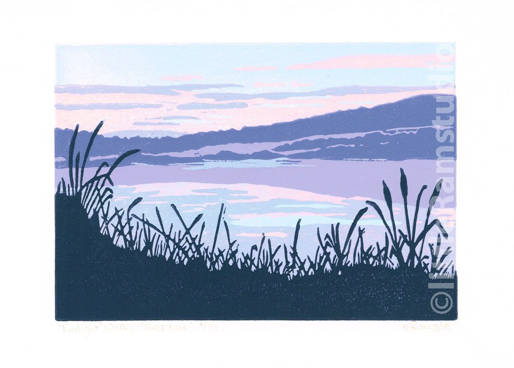 littleramstudio's tweet photo. Who's up for a twilight walk?
#linocut #HandmadeHour 
https://t.co/Df4sqpunxI https://t.co/g16K3UfXN5