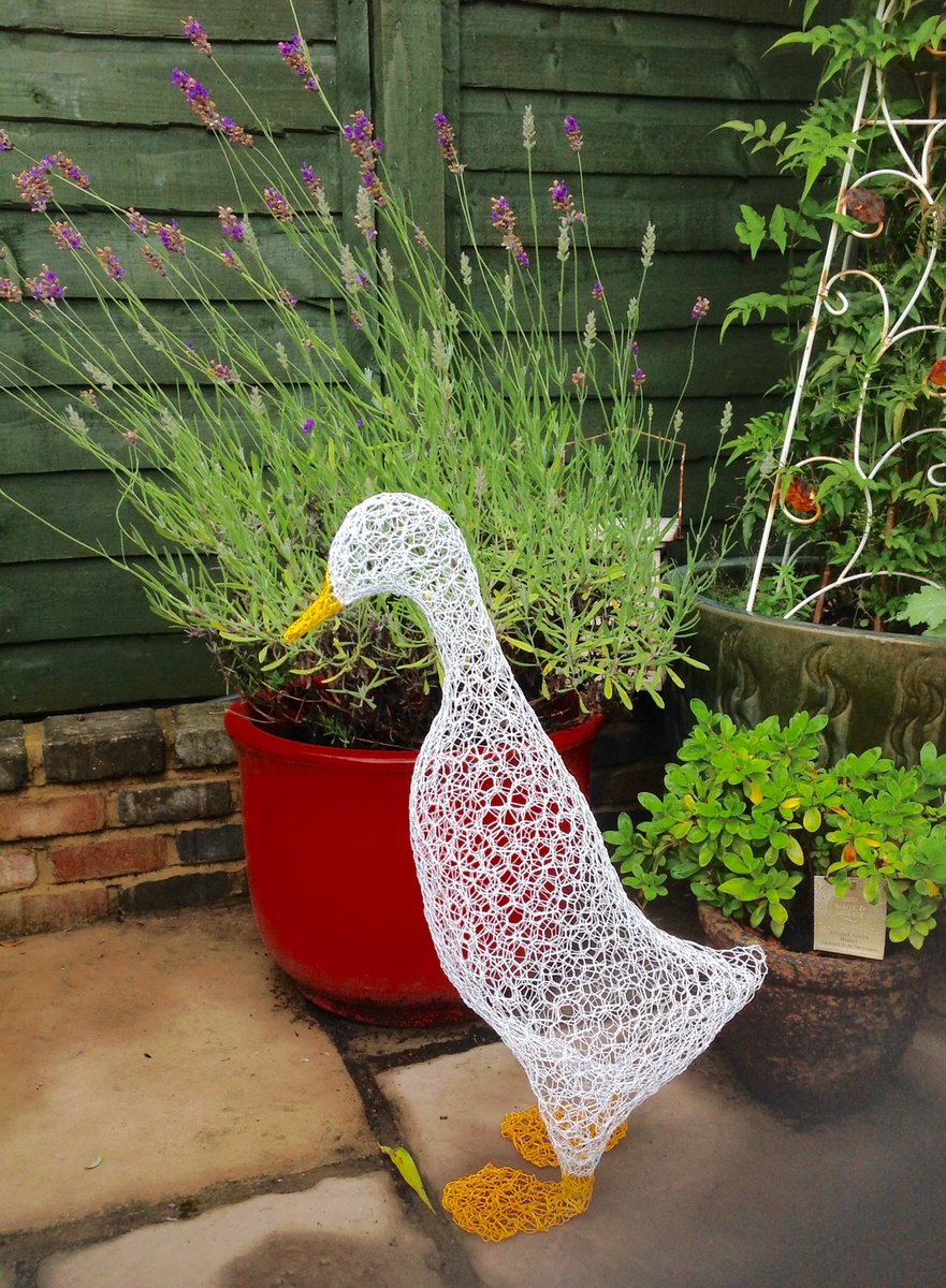 NicoletteDawn1's tweet photo. My Indian Runner Duck makes a great addition to a patio or garden #handmadehour https://t.co/JADFtIFHET