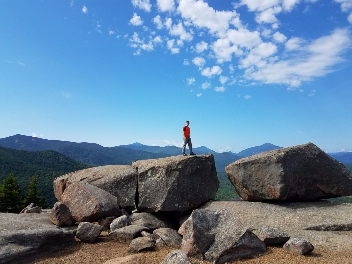 cristinfrancie's tweet photo. #dothingsyouhate like hiking when it's hot and muddy and buggy (but v pretty) https://t.co/VZrMad7fw6
