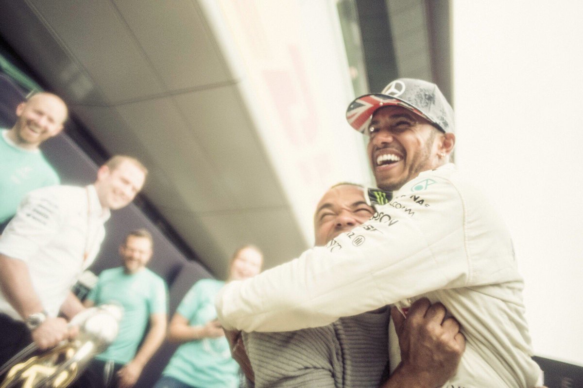 MercedesAMGF1 tweet picture