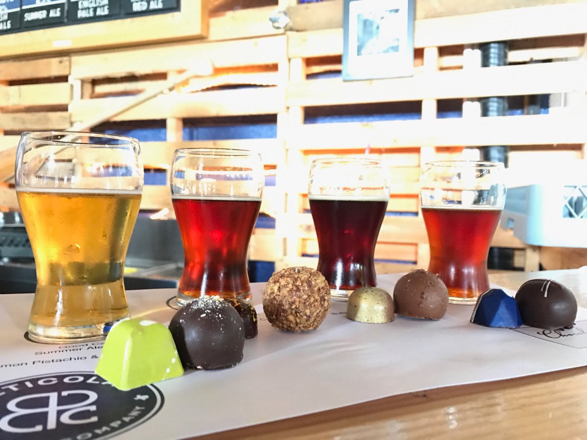 Peticolas's tweet photo. Beer and chocolate.  Yes https://t.co/Px9eLGvCLj