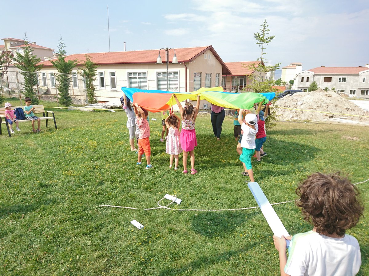 yasamkoyu's tweet photo. Bu süreçte yanımızda olan @meraklikediler, @BbomModaECM dostlarımıza, gelen herkese, gönüllülerimize sonsuz teşekkürler. İyi ki varsınız. https://t.co/avXa9kLjz5