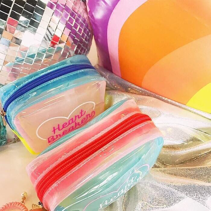 Cclassiccaps's tweet photo. 200฿
#ของดีบอกต่อ #กระเป๋าใส่ของ #กระเป๋า #กระเป๋าเป้ #กระเป๋าผ้า #แคนวาส #ชี้เป้าโปรถูก #ถูกและดี #ถูกบอกต่อ https://t.co/AbRXGvYDDl
