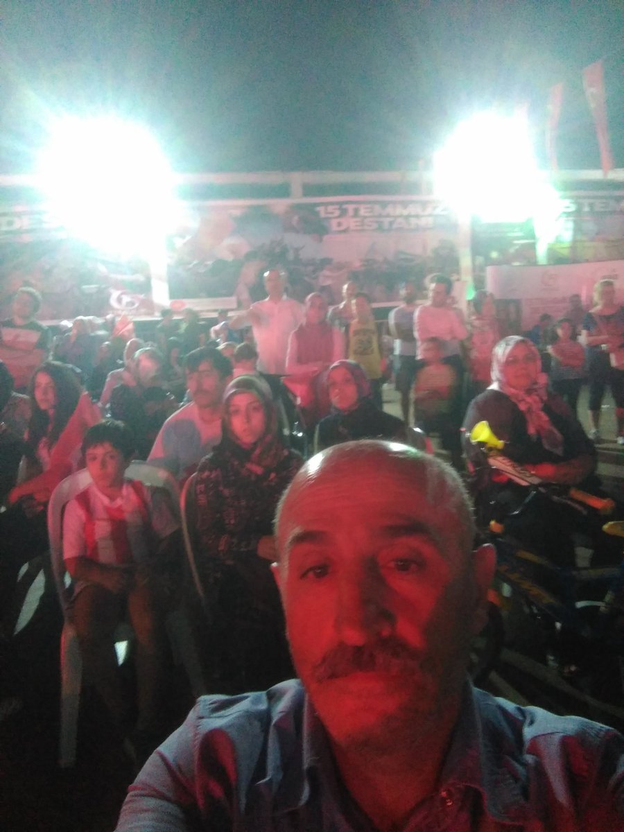 Reis dedi meydandayız,istesin mezara da gideriz.