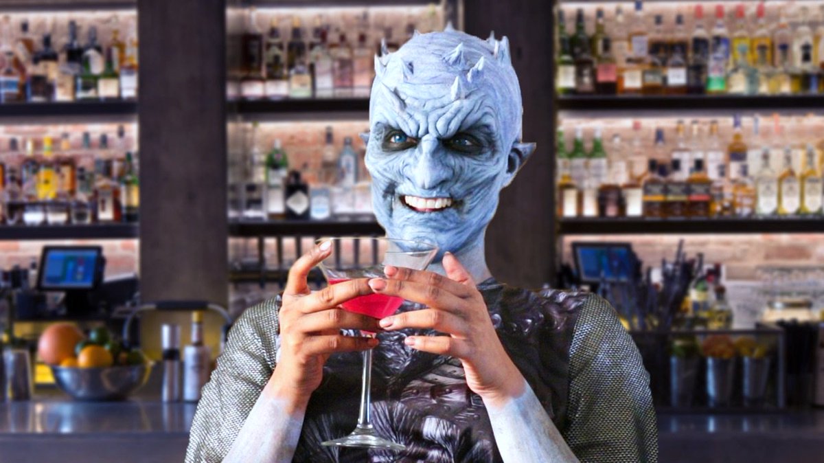 Lilly's tweet photo. I walked around town in my intense @GameOfThrones White Walker costume and acted like a teenage girl 😂 MUST SEE!
https://t.co/qAkKutKAUA https://t.co/hdfGlt6XIC