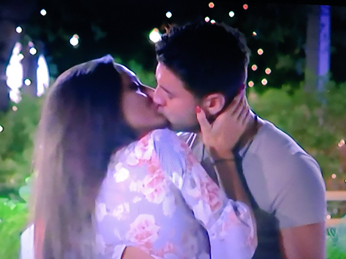 bradynewstead's tweet photo. Remember when you were going to wait for each other #LoveIsland https://t.co/BkD4OqCh78