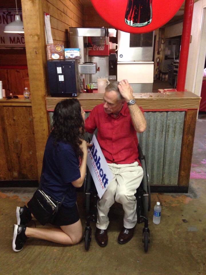 EddieLucioIII's tweet image. Mayra, I applaud what you are doing for Texans. I’m honored to be part of your team. Together, let’s accomplish what is right. #txlege #HB85