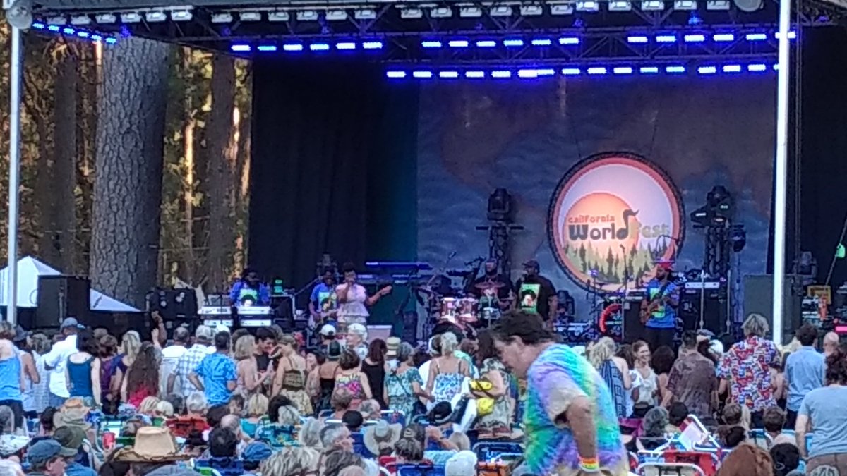 RickArens's tweet image. A little Reggae, Than Michael Franti Rockin Cali!!!!