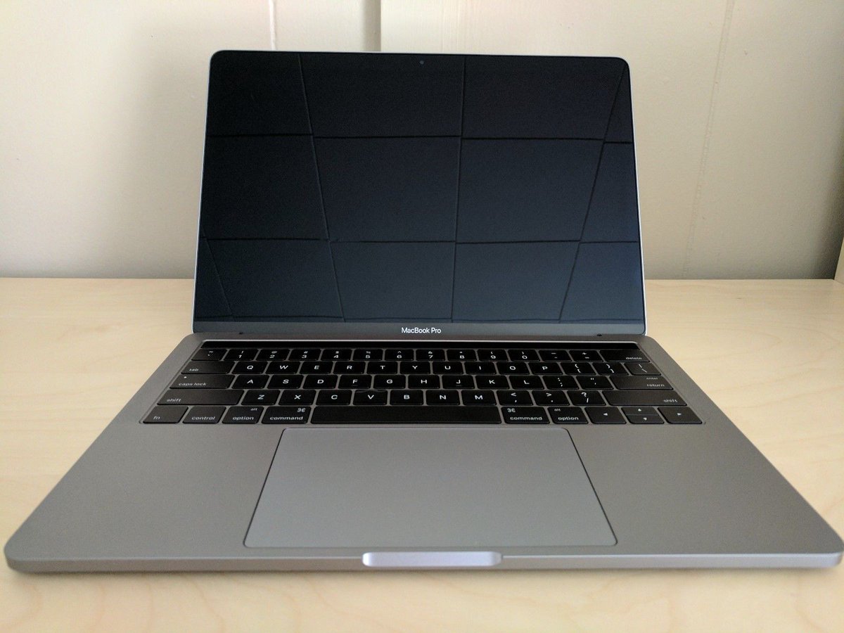 718ft's tweet photo. MACBOOK PRO GIVEAWAY!

To Enter:(checking)

-Follow @718ft 
-Turn ON Notifications 
-RETWEET &amp; LIKE
-Show proof! (tweet or dm) 

GOODLUCK❤️🍀 https://t.co/xZzxXgS1UO