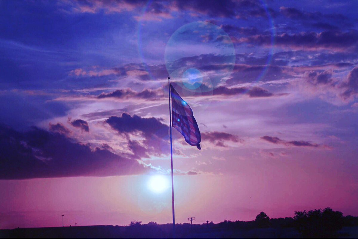 DeafGxd's tweet image. Sunsets on summer nights🌅🇺🇸
-
#photography