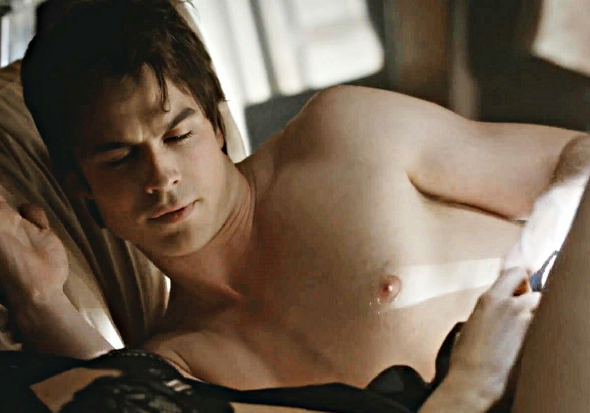 fierybecon's tweet image. ( ♔ ) ~#SeductiveSunday