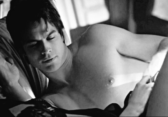 fierybecon's tweet image. ( ♔ ) ~#SeductiveSunday