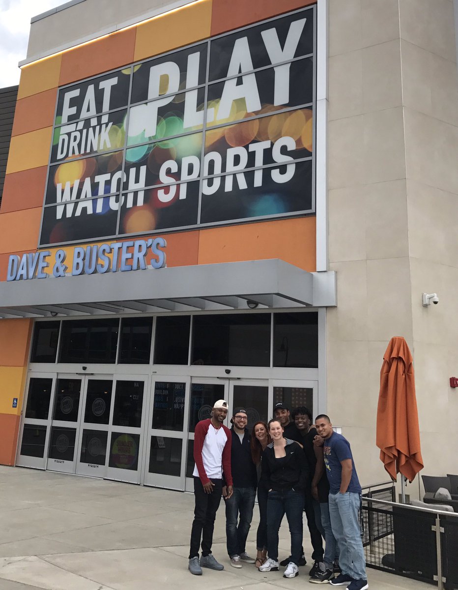 #TeamNight for Gally! Work hard, play hard, enjoy life. @ButAmberSaidSo @afacklerlictus <a href="/marcellobenny/">Benjamin Marcello</a> #LifeAtATT #OneNYNJ